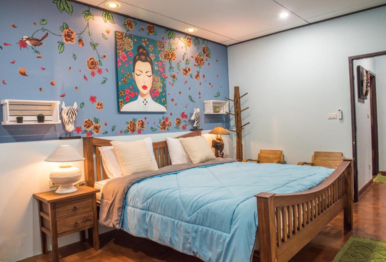 Dream Garden Villa Hotel Night Bazaar Chiangmai Chiang Mai Bagian luar foto